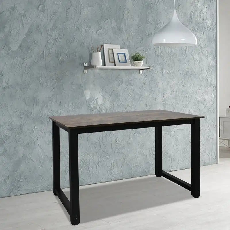 Scrivania per computer in legno stile semplice