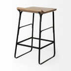 Sgabello da banco Conan con seduta in legno massiccio marrone medio e telaio in metallo nero - 15,0L x 16,0P x 25,0A